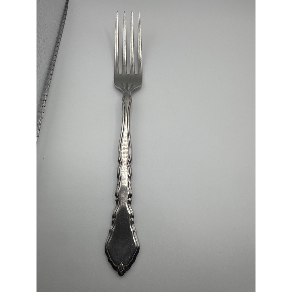 Oneida USA American Colonial Stainless Steel Dinner Fork 7.25" Scalloped Handle